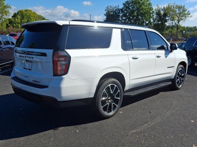 2021 Chevrolet Suburban 4WD RST