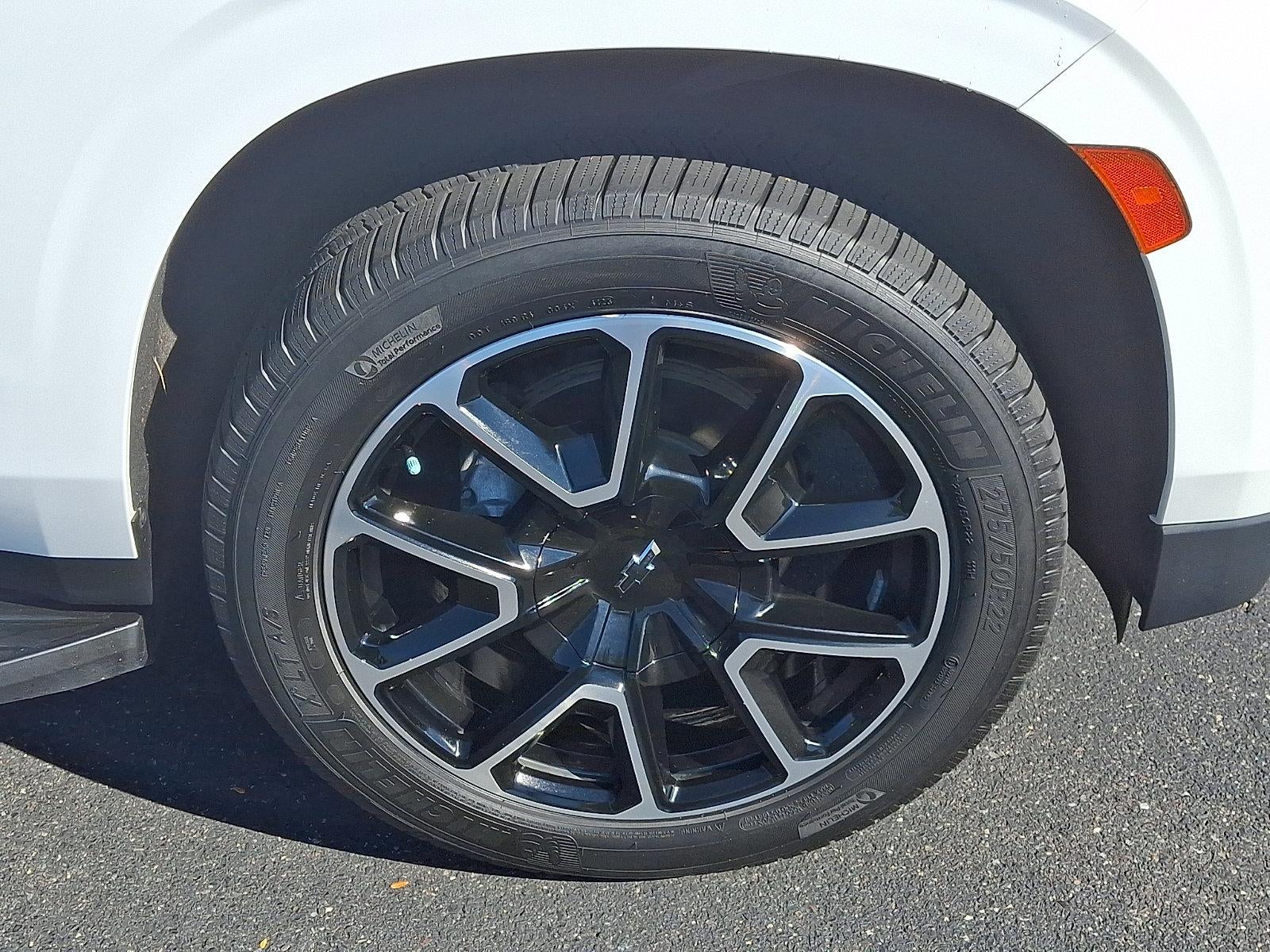 2021 Chevrolet Suburban 4WD RST