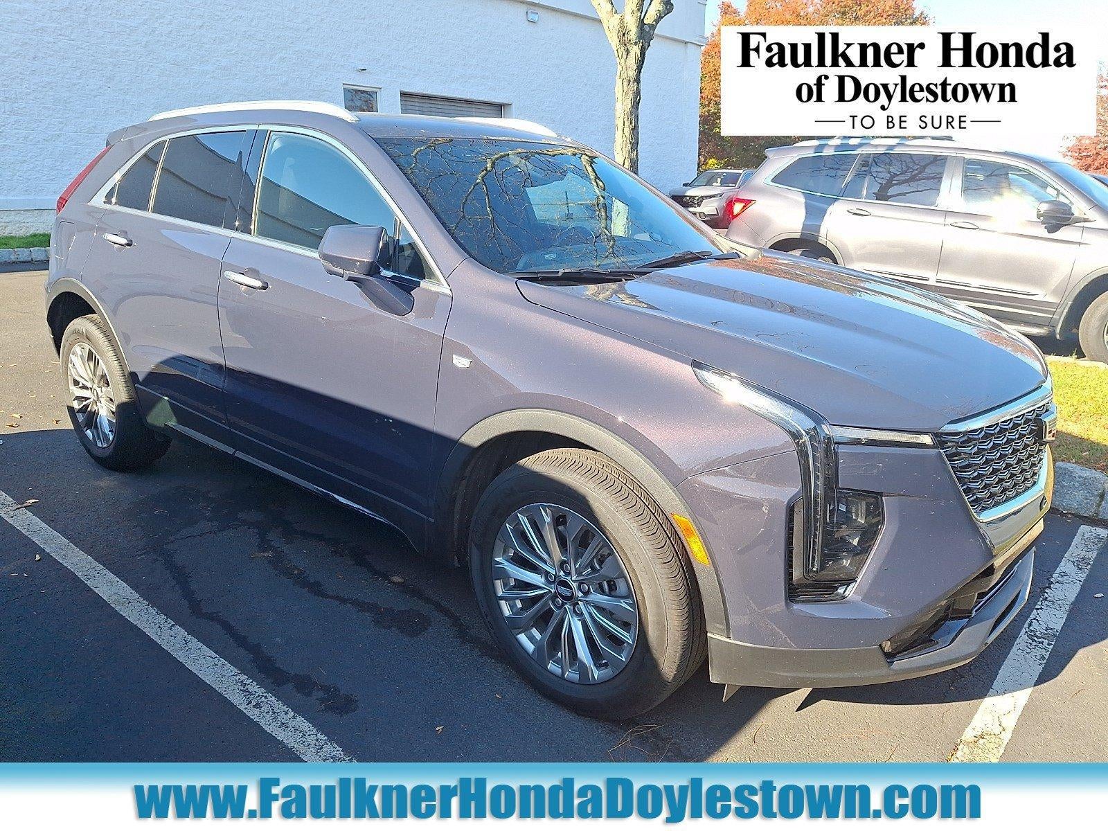 2025 Cadillac XT4 FWD 4dr Premium Luxury