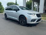 2026 Chrysler Pacifica Limited AWD