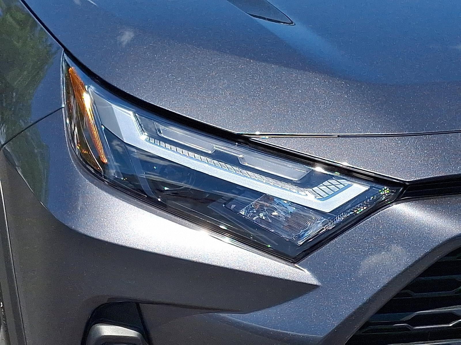 2025 Toyota RAV4 XLE Premium AWD (Natl)