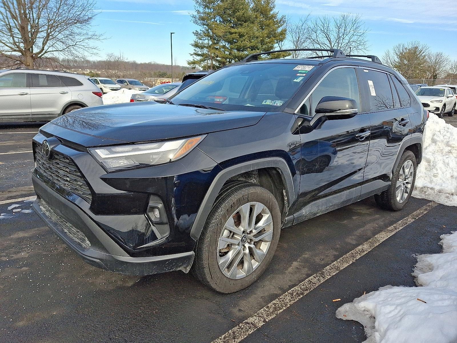 2025 Toyota RAV4 XLE Premium AWD (Natl)