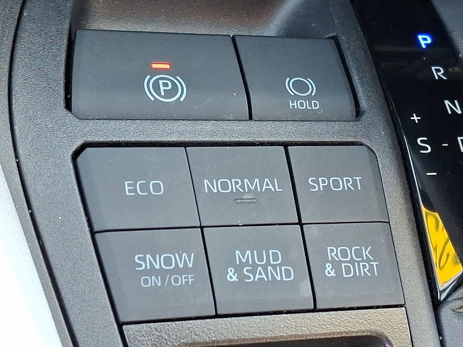 2025 Toyota RAV4 XLE Premium AWD (Natl)