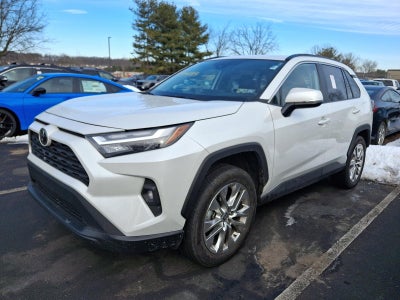 2025 Toyota RAV4 XLE Premium AWD (Natl)