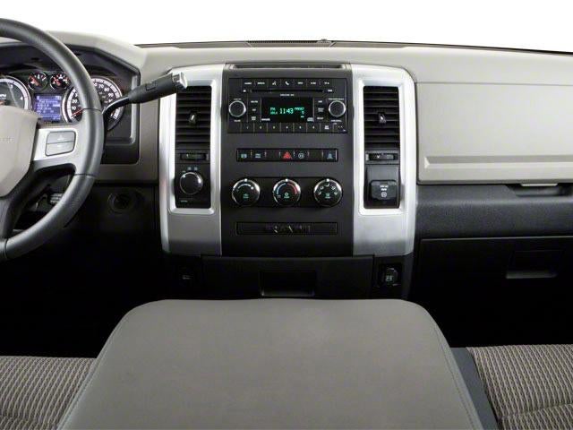2012 RAM 2500 4WD Crew Cab 6.4 Ft Box Big Horn