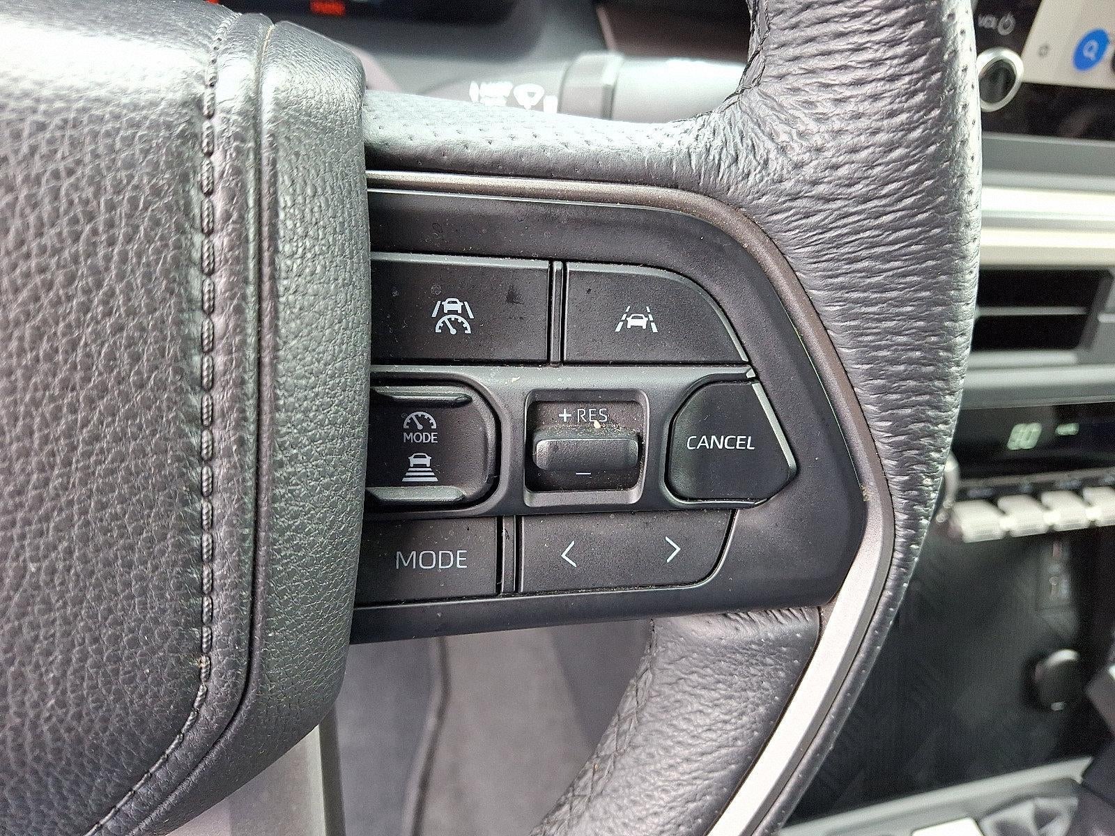 2025 Toyota Tacoma 4WD 4WD SR Double Cab 5' Bed MT (Natl)