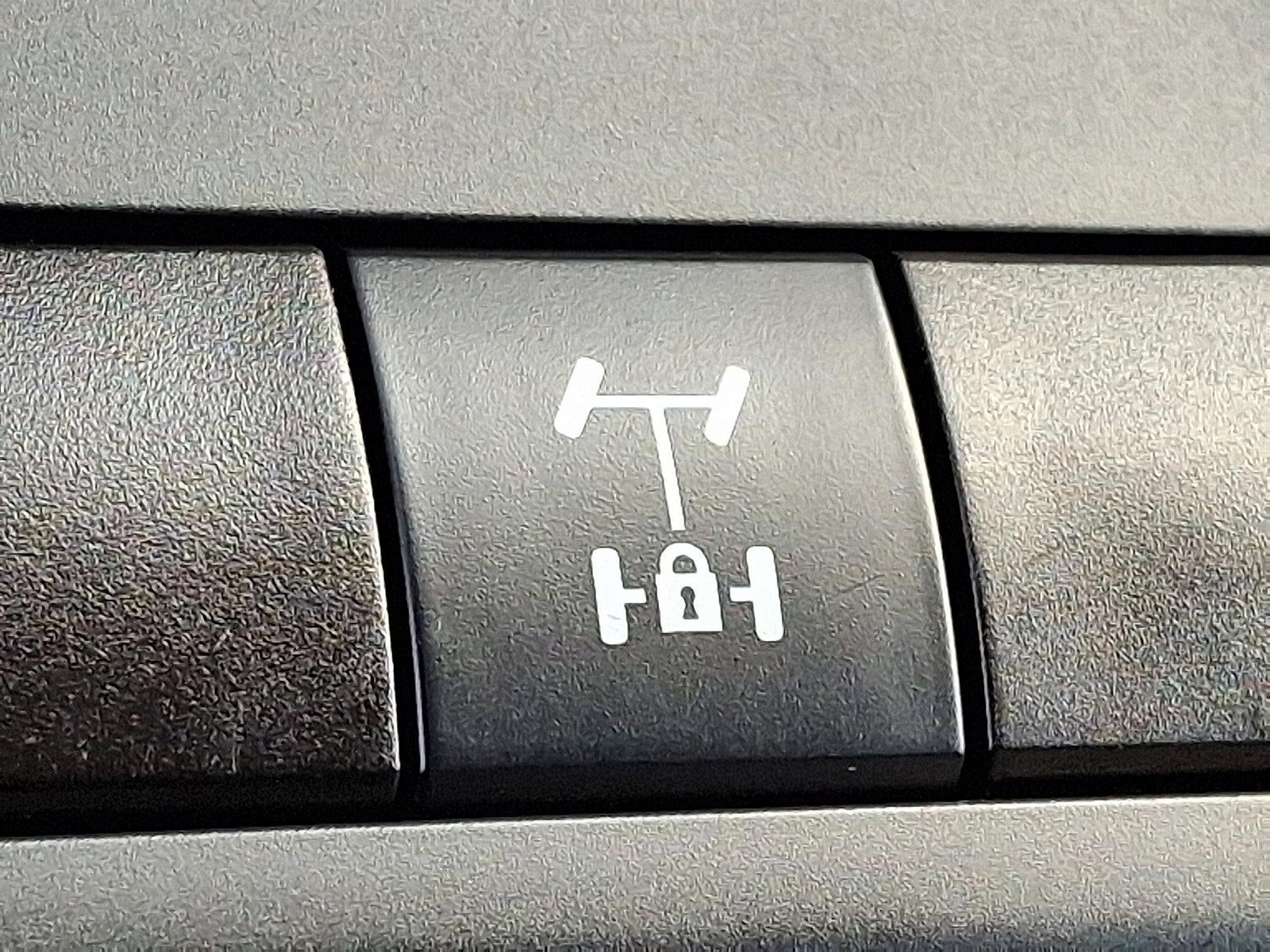 2025 Toyota Tacoma 4WD 4WD TRD Sport Double Cab 5' Bed MT (Natl)