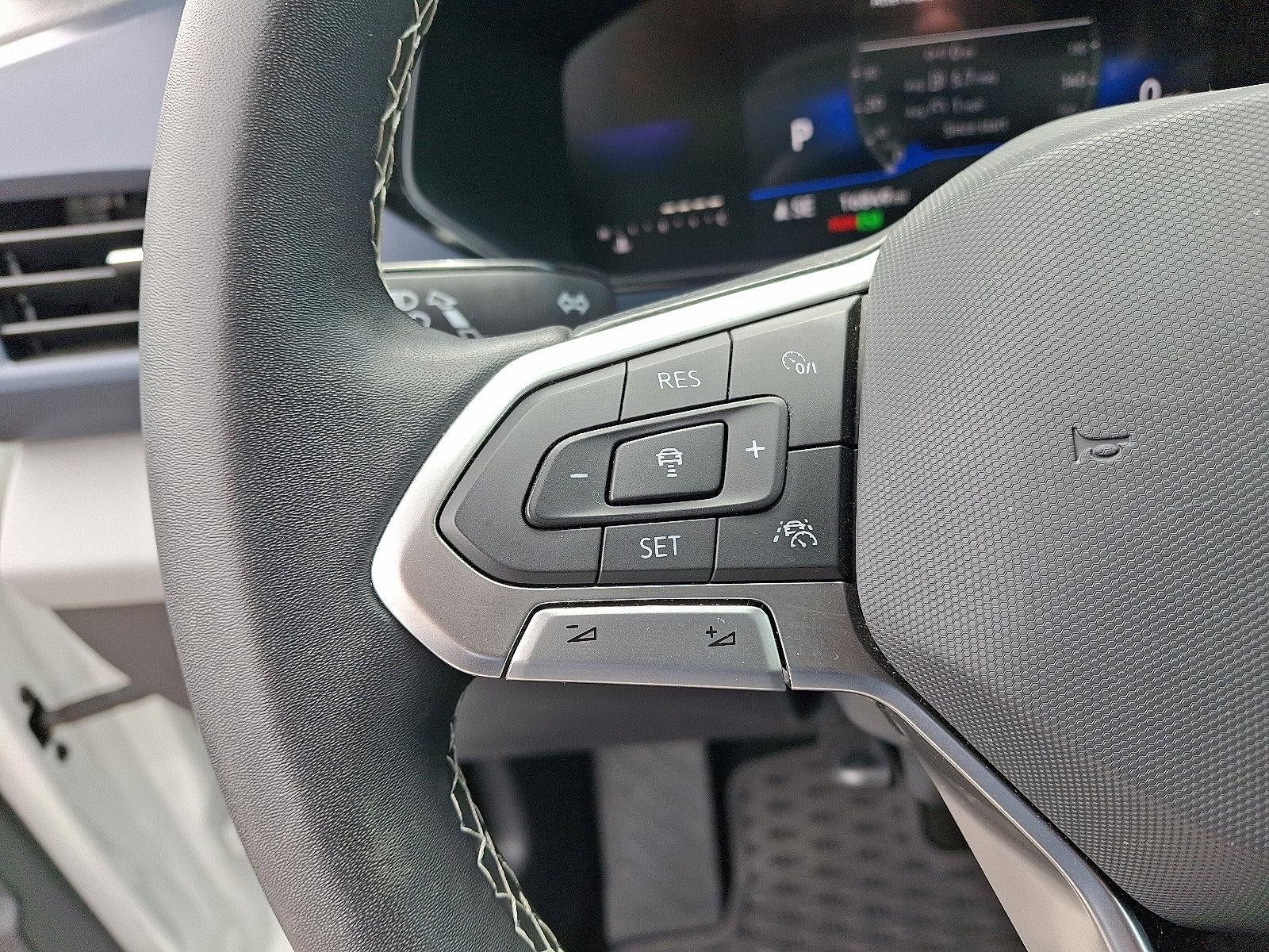 2023 Volkswagen Taos SE 4MOTION