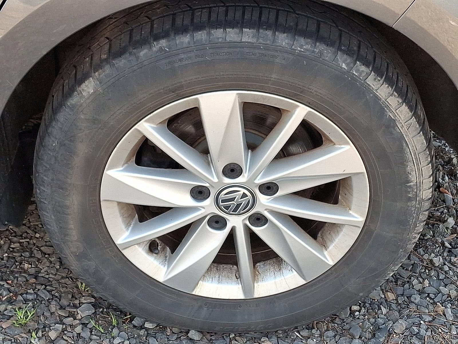 2015 Volkswagen Golf 4dr HB Auto TSI S