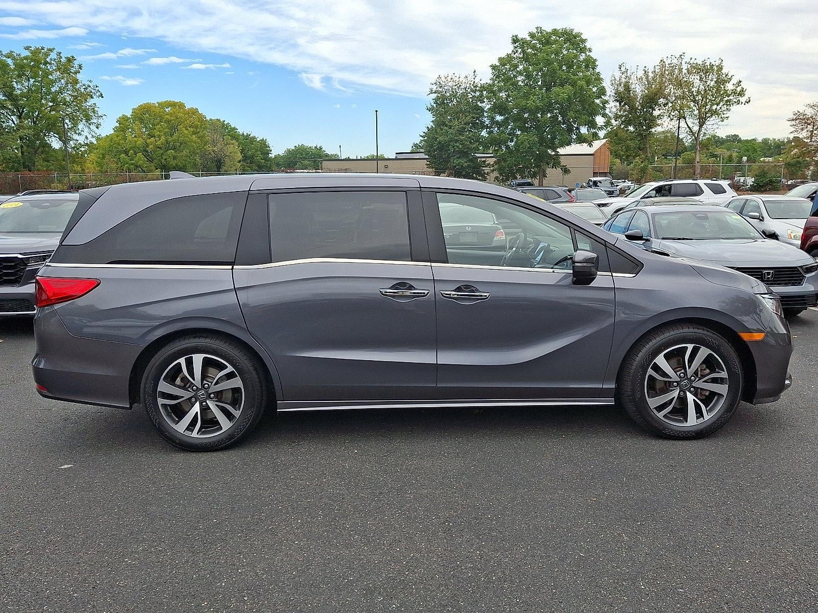 2024 Honda Odyssey Touring Auto