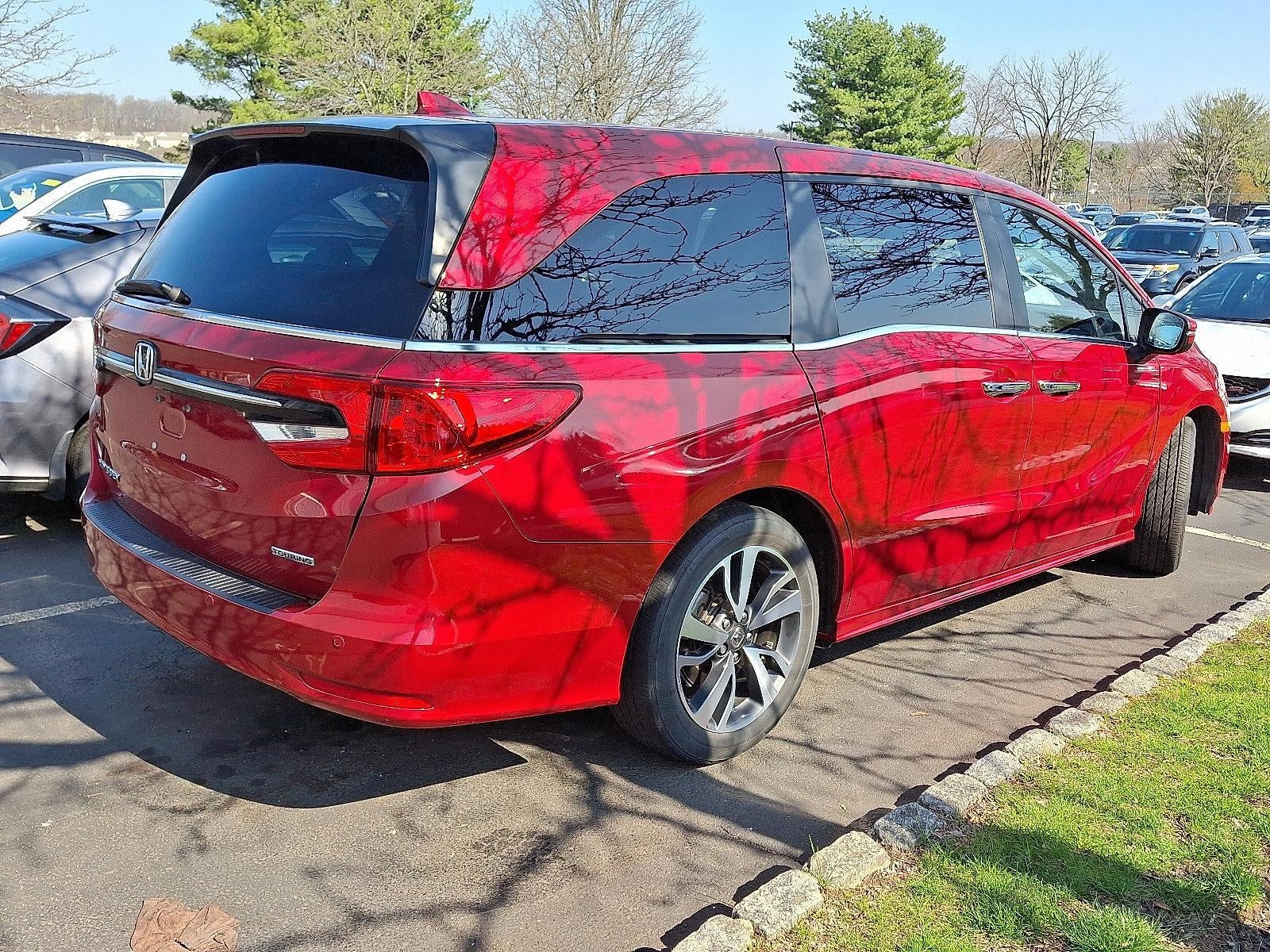 2023 Honda Odyssey Touring Auto