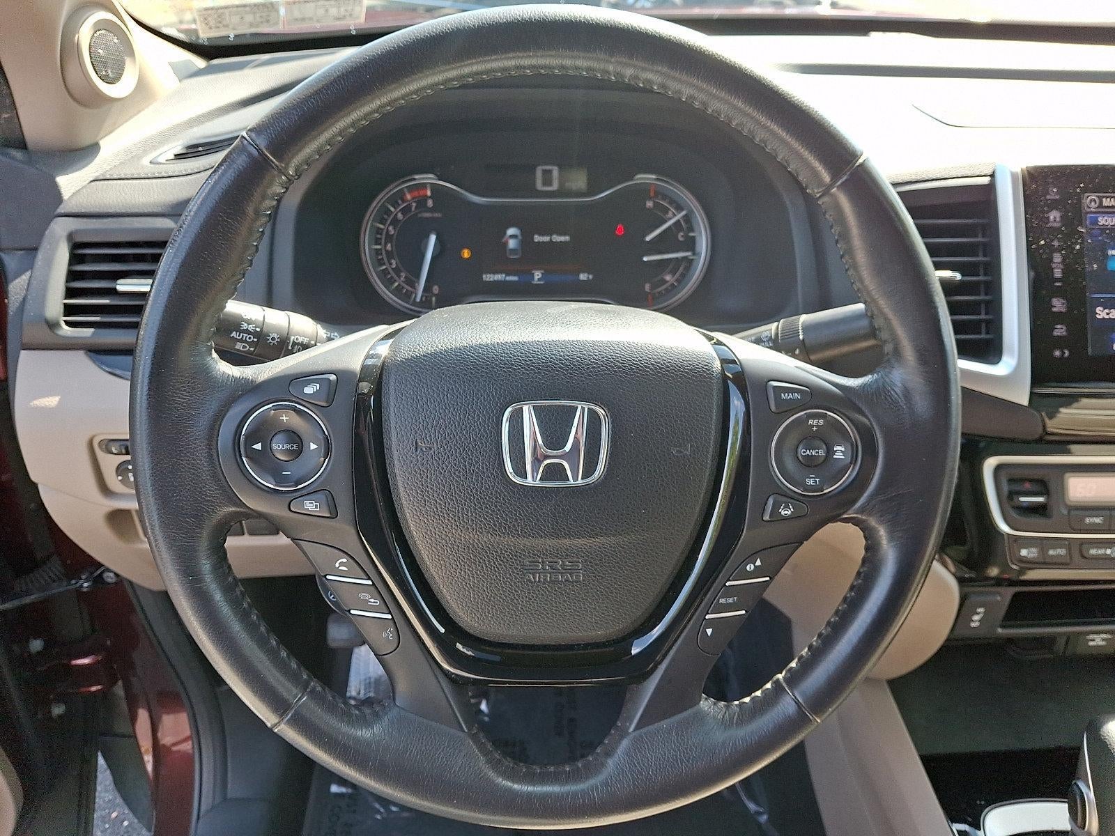 2017 Honda Ridgeline RTL-E 4x4 Crew Cab 5.3' Bed