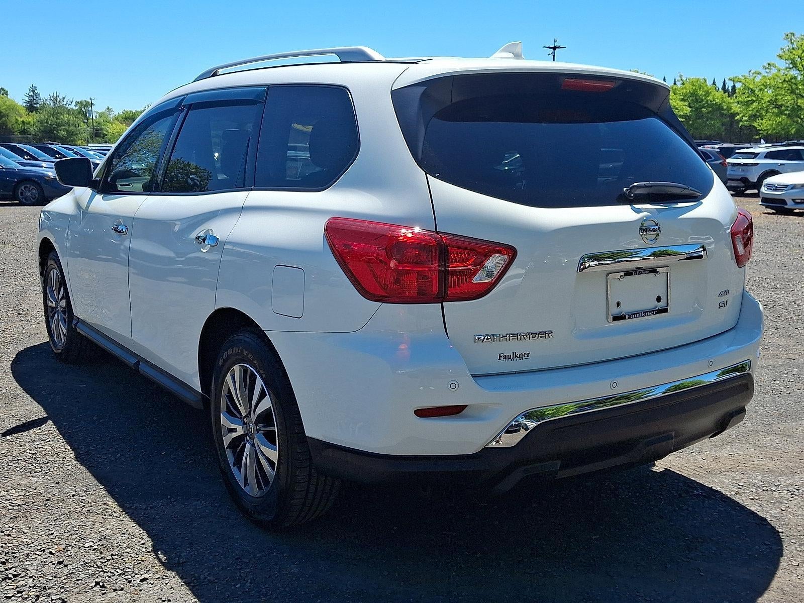 2019 Nissan Pathfinder 4x4 SV