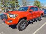 2017 Toyota Tacoma TRD Off Road Double Cab 5' Bed V6 4x4 MT (Natl)