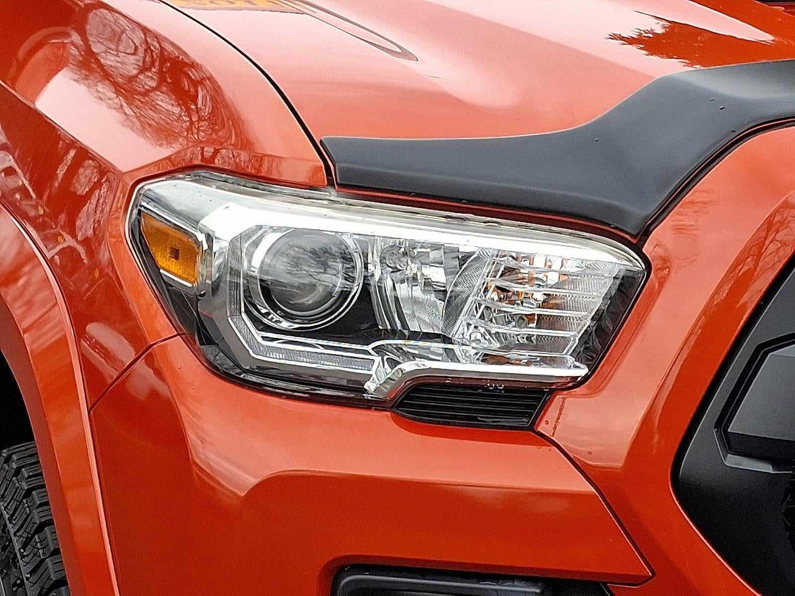 2017 Toyota Tacoma TRD Off Road Double Cab 5' Bed V6 4x4 MT (Natl)