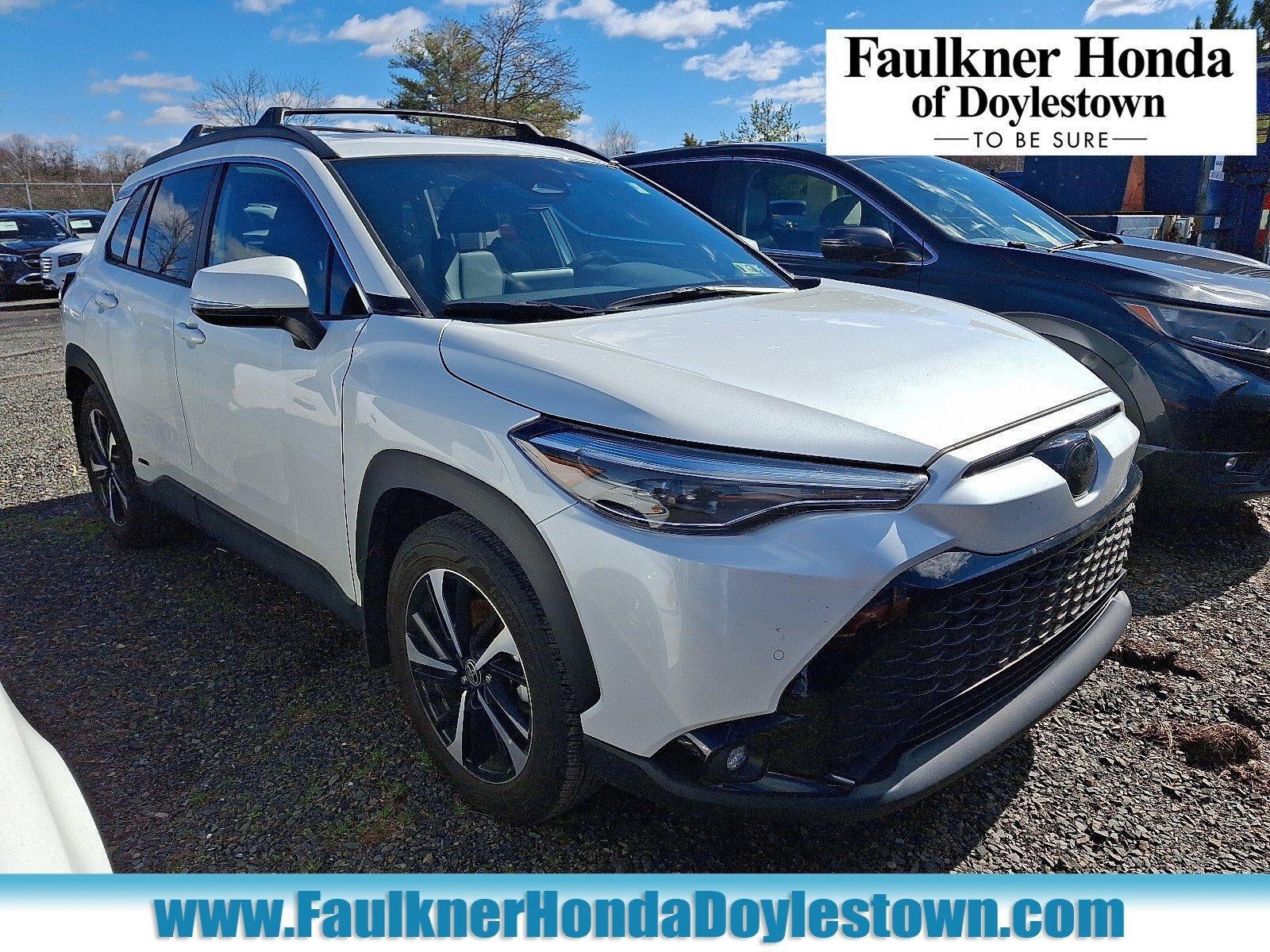 2024 Toyota Corolla Cross Hybrid XSE 4WD (Natl)