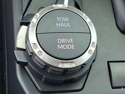 2025 Toyota 4Runner SR5 4WD (GS)