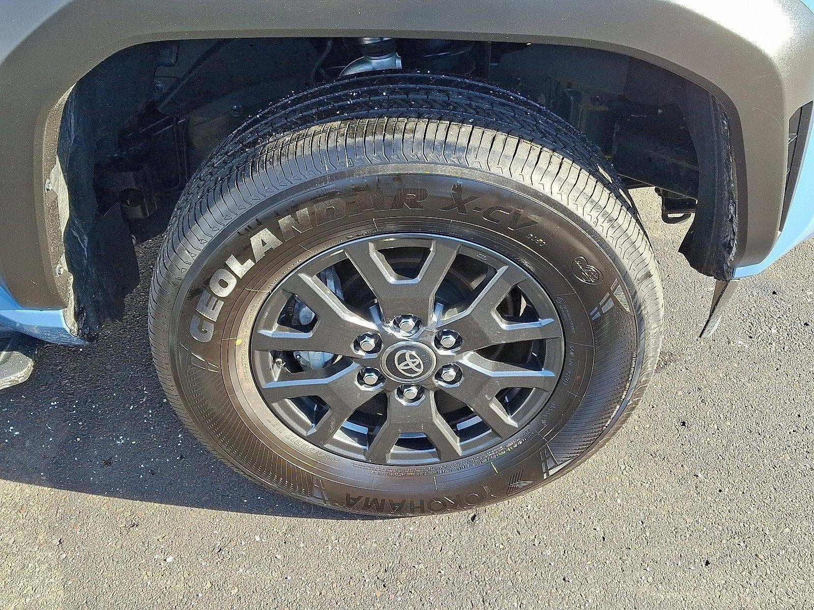 2025 Toyota 4Runner SR5 4WD (GS)