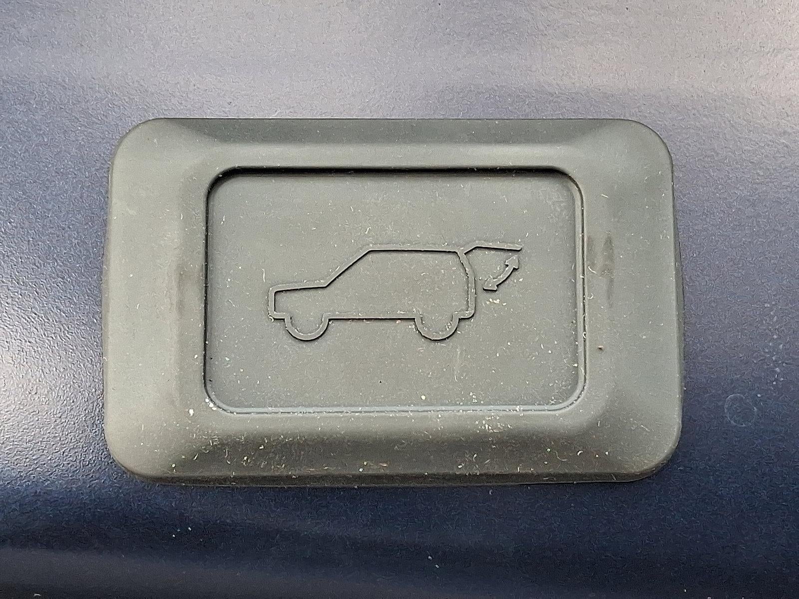 2025 Toyota RAV4 Hybrid XLE AWD (Natl)