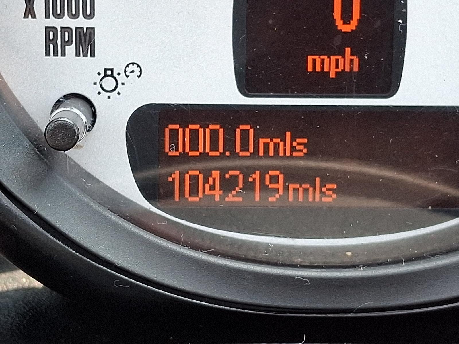 2013 MINI Cooper Roadster 2dr