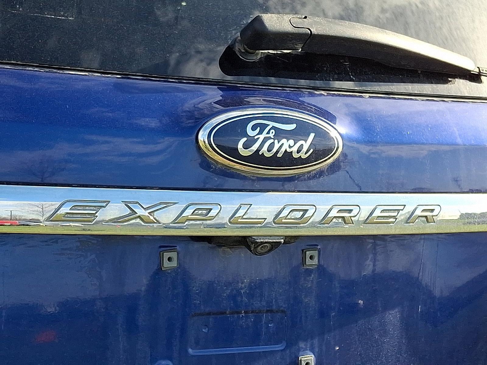 2013 Ford Explorer FWD 4dr XLT
