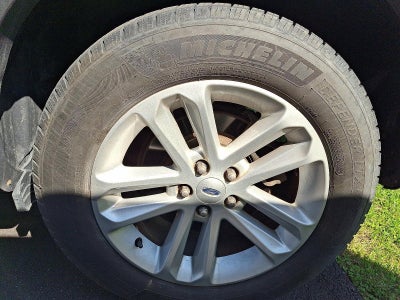 2012 Ford Explorer 4WD 4dr XLT