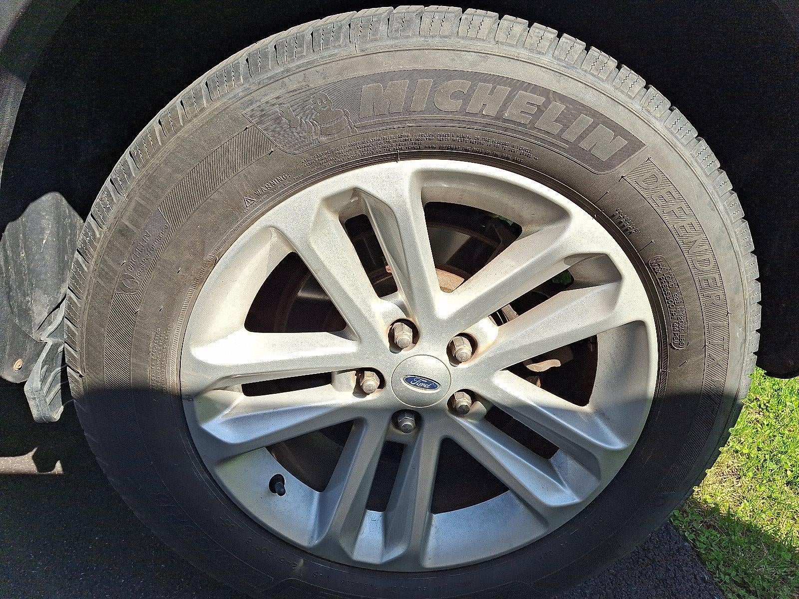 2012 Ford Explorer 4WD 4dr XLT