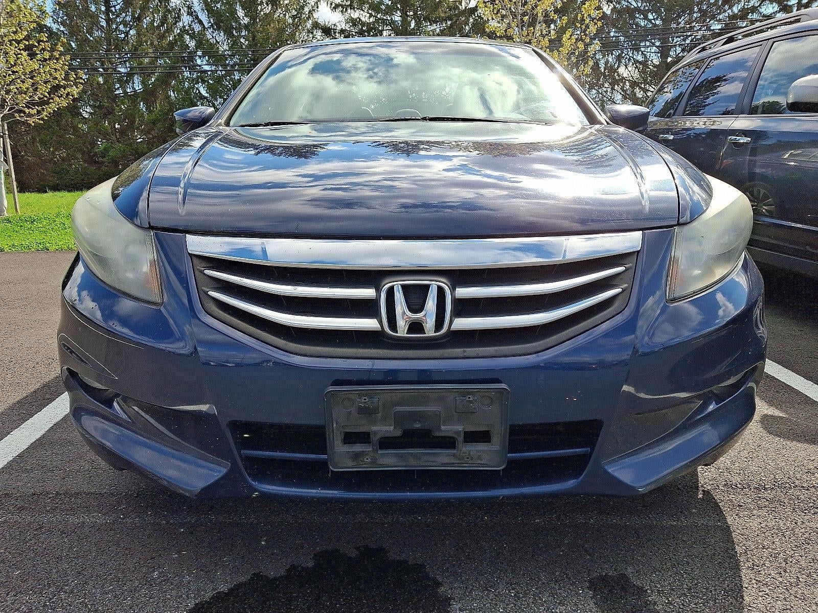 2011 Honda Accord Sedan EX-L V6 Automatic with Navigation