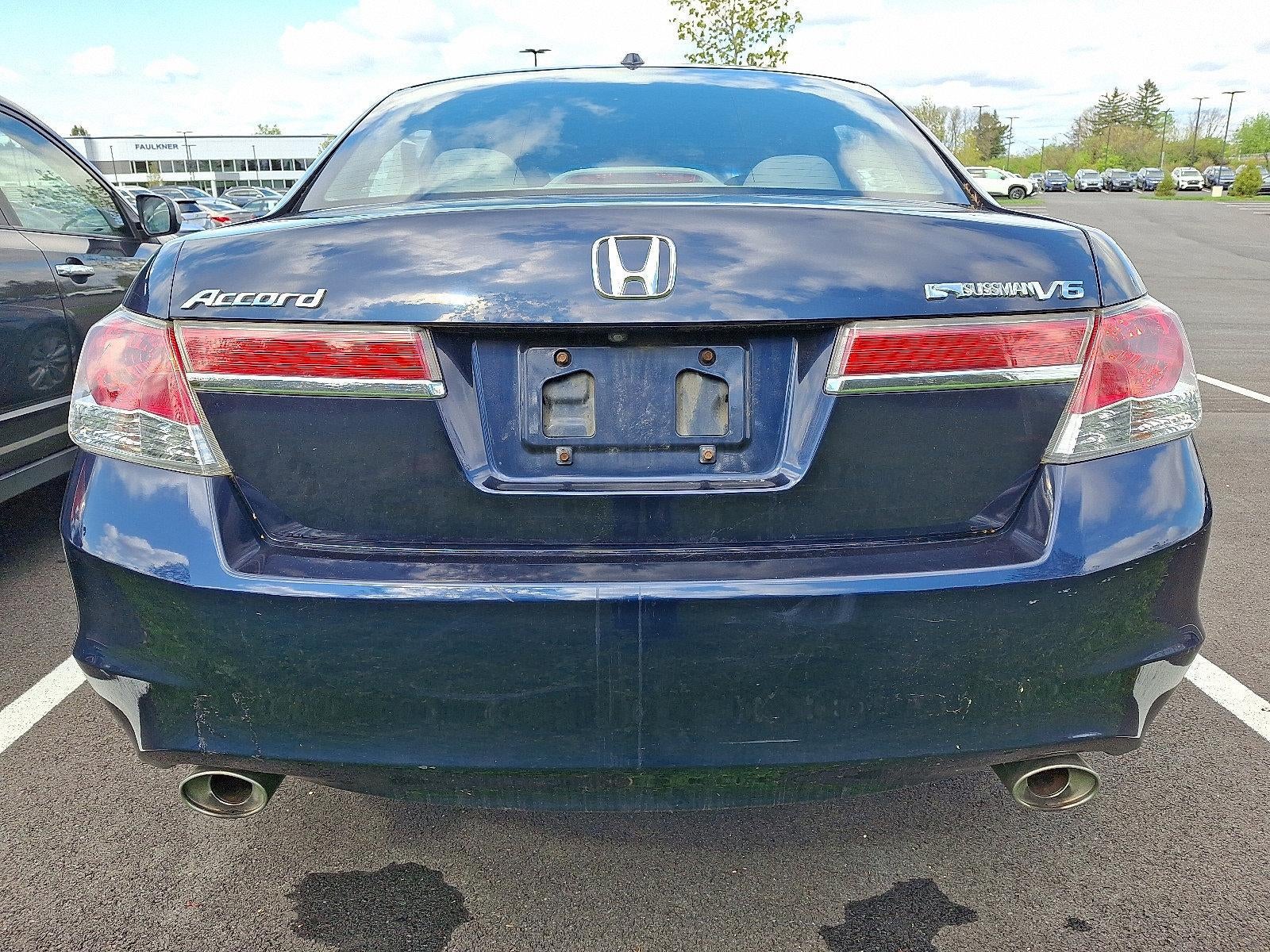 2011 Honda Accord Sedan EX-L V6 Automatic with Navigation