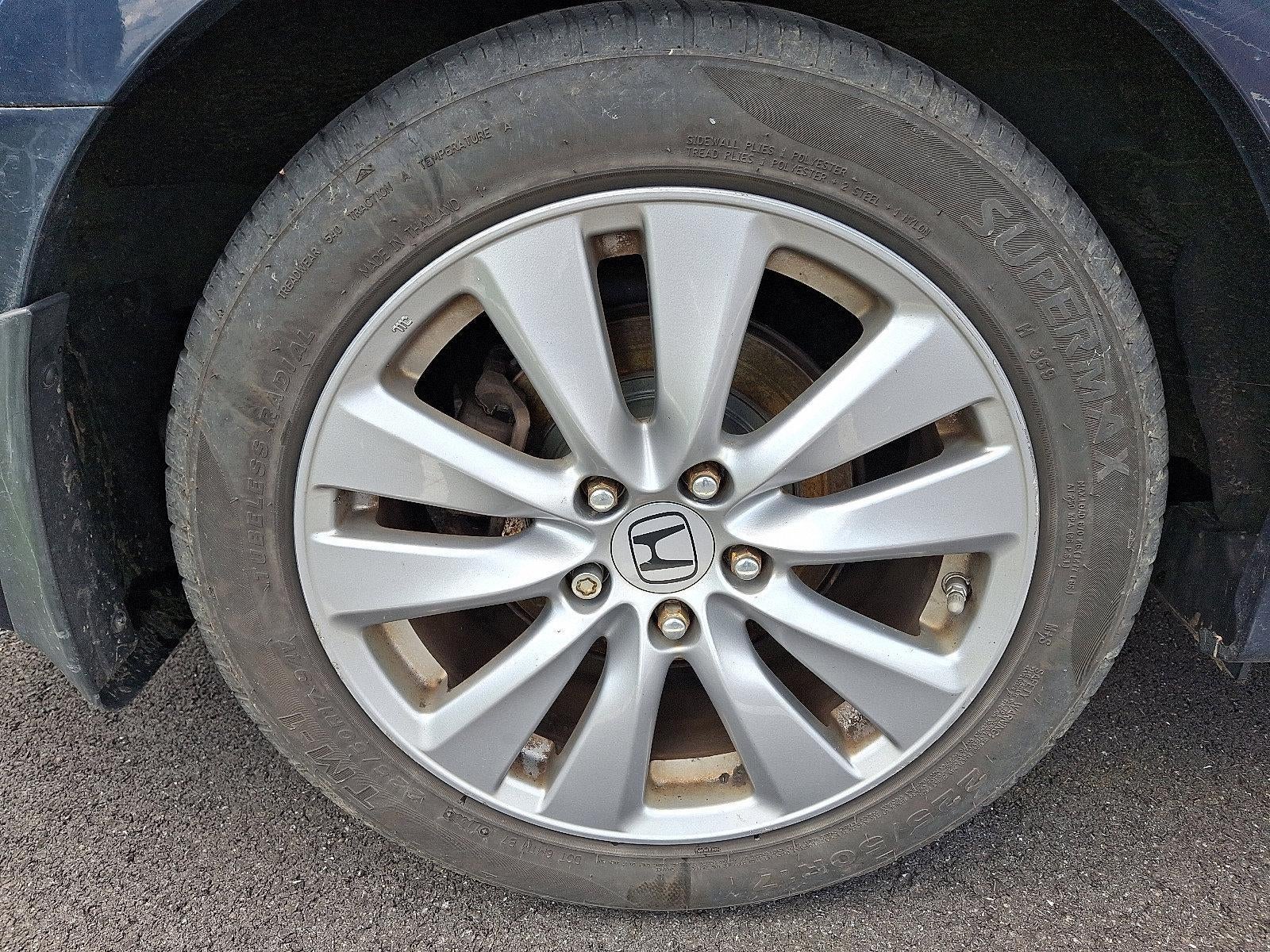 2011 Honda Accord Sedan EX-L V6 Automatic with Navigation