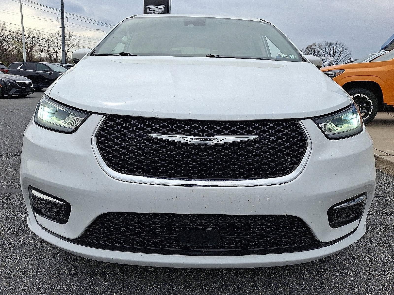 2023 Chrysler Pacifica Touring L FWD