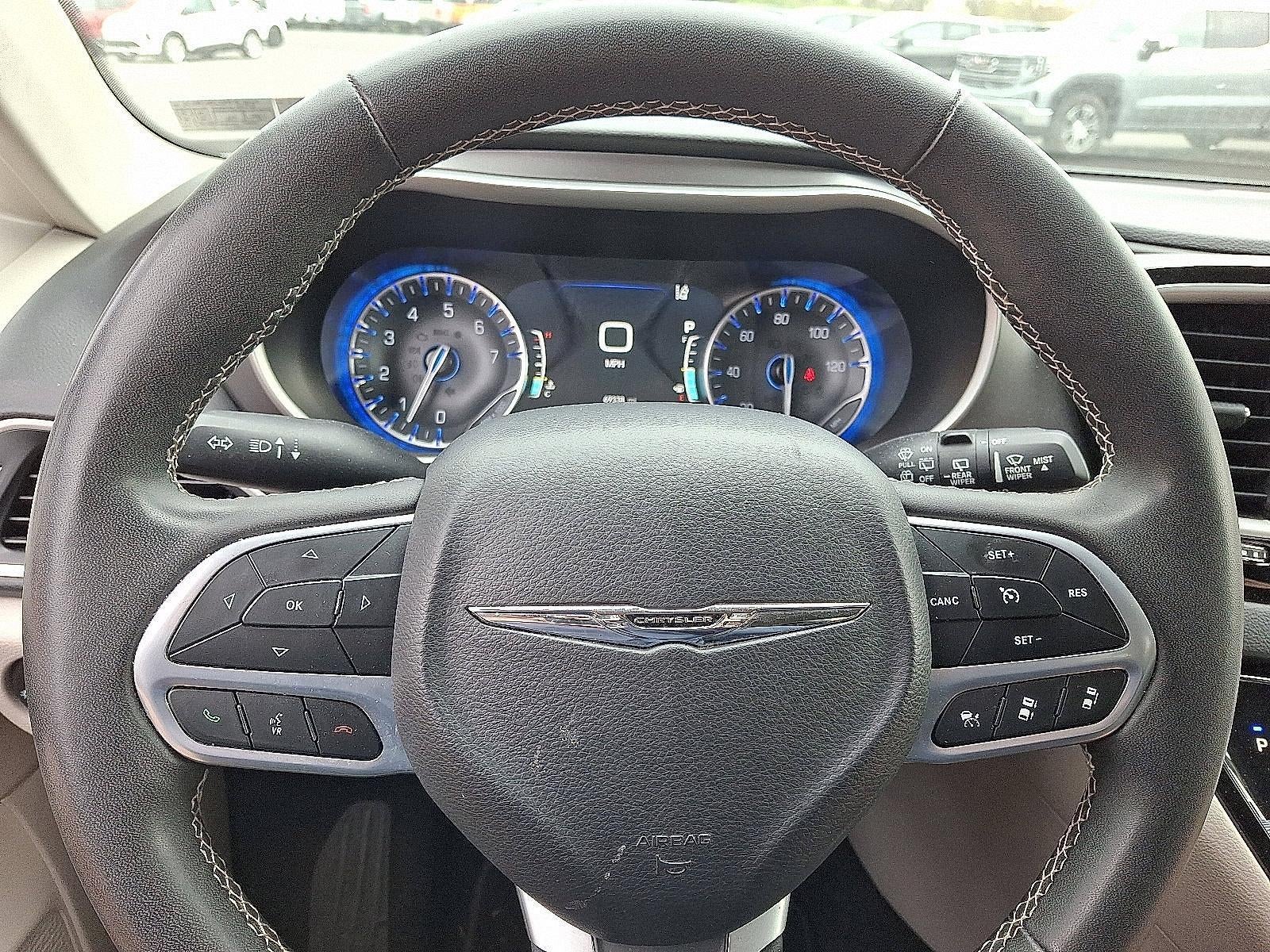 2023 Chrysler Pacifica Touring L FWD