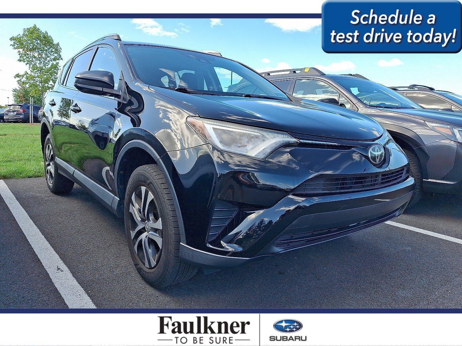 2017 Toyota RAV4 LE AWD (Natl)