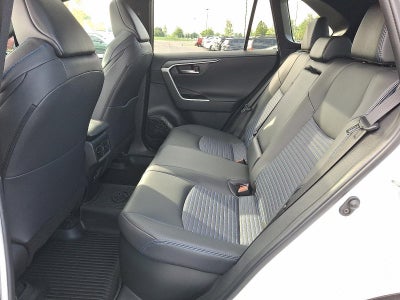 2025 Toyota RAV4 Hybrid XSE AWD (Natl)