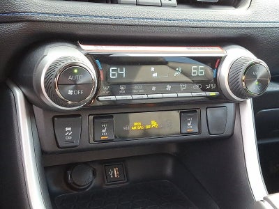 2025 Toyota RAV4 Hybrid XSE AWD (Natl)
