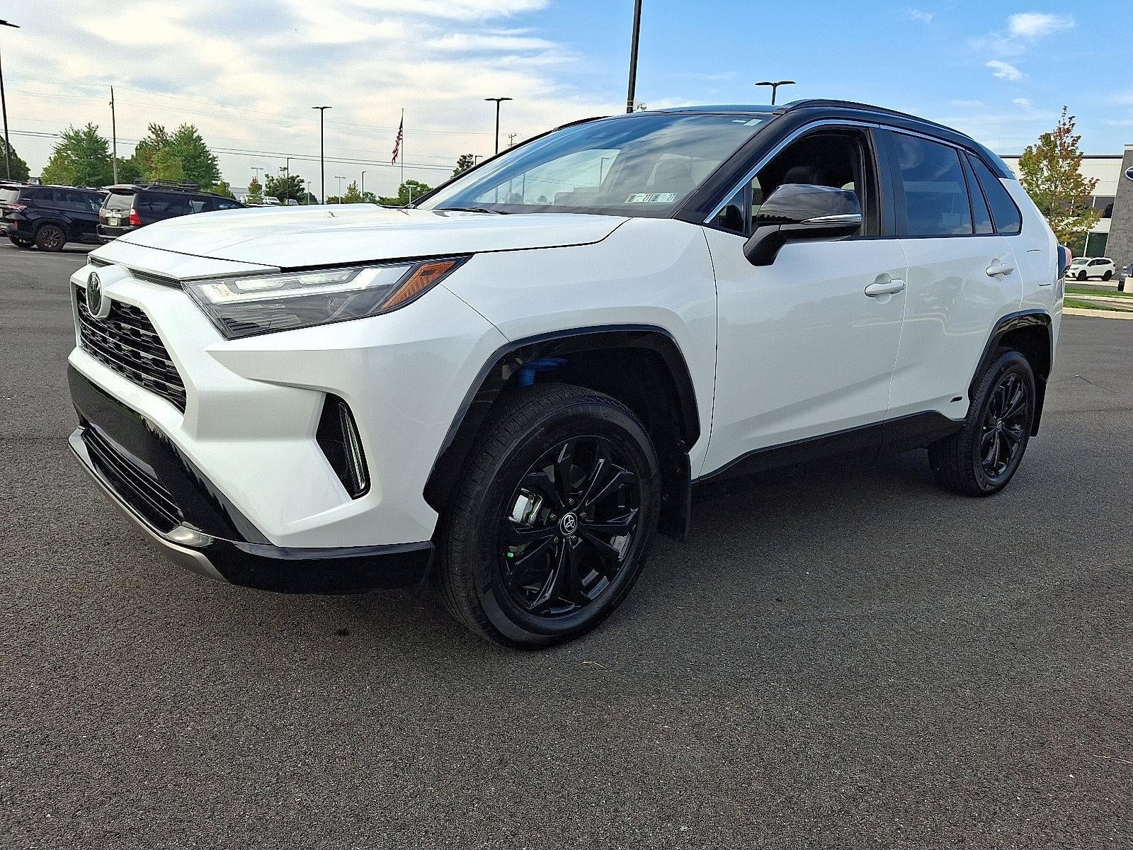 2025 Toyota RAV4 Hybrid XSE AWD (Natl)