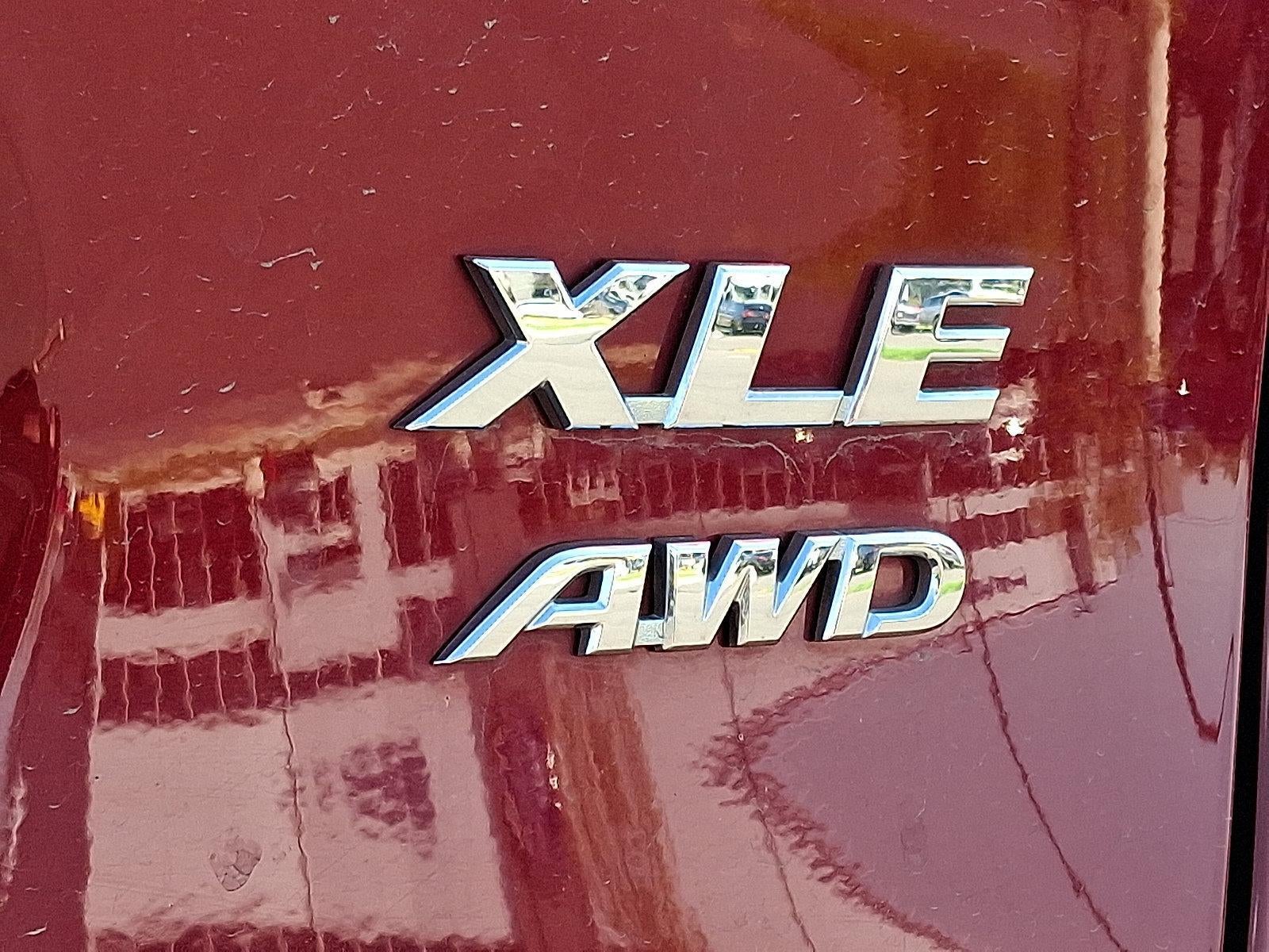 2020 Toyota RAV4 XLE AWD (Natl)