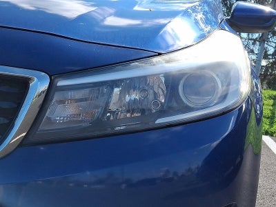 2017 Kia Forte LX Auto