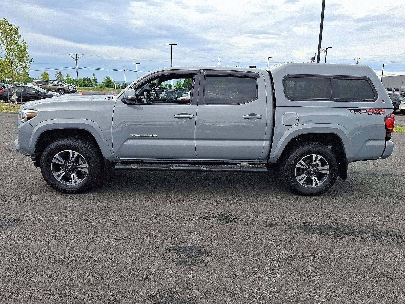 2018 Toyota Tacoma TRD Sport Double Cab 5' Bed V6 4x4 AT (Natl)