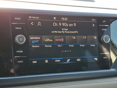 2024 Volkswagen Taos SE 4MOTION