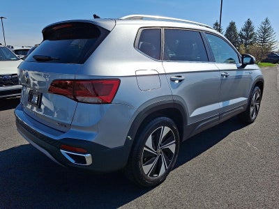 2024 Volkswagen Taos SE 4MOTION