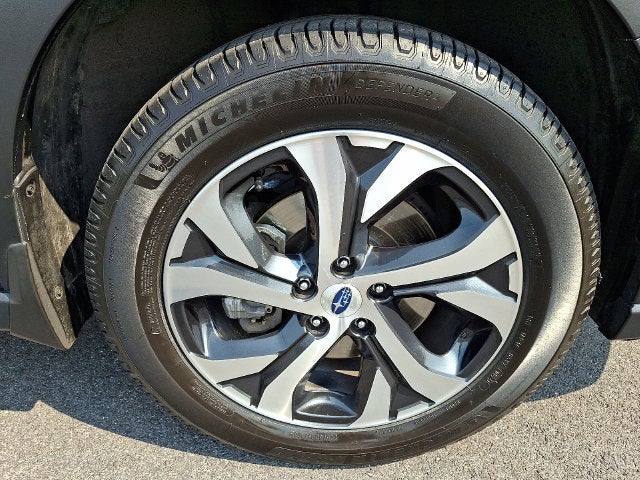 2022 Subaru Outback Touring