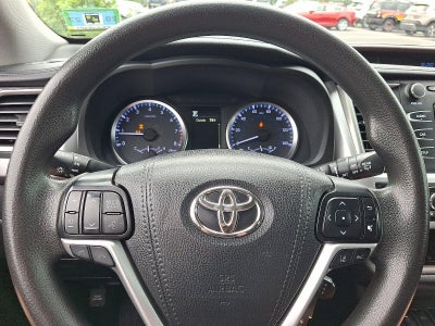 2018 Toyota Highlander LE V6 AWD (SE)