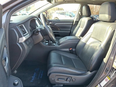 2019 Toyota Highlander Limited V6 AWD (Natl)