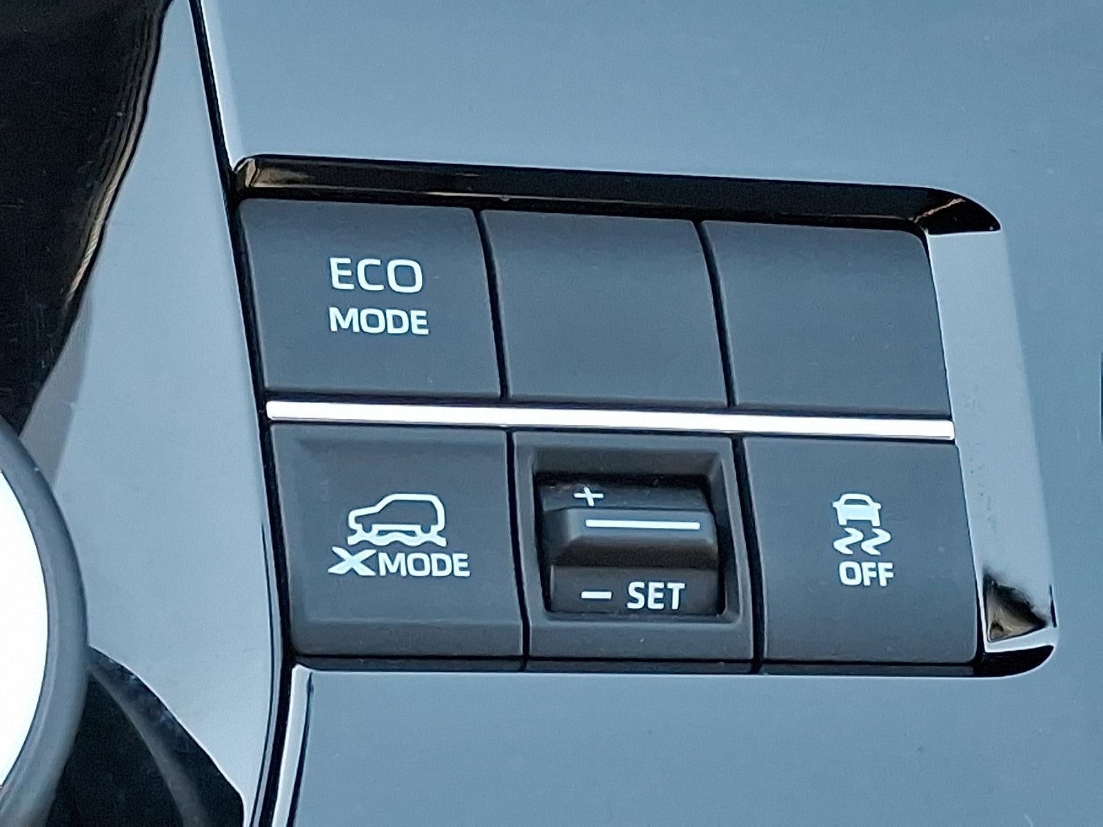 2024 Toyota bZ4X XLE AWD (Natl)