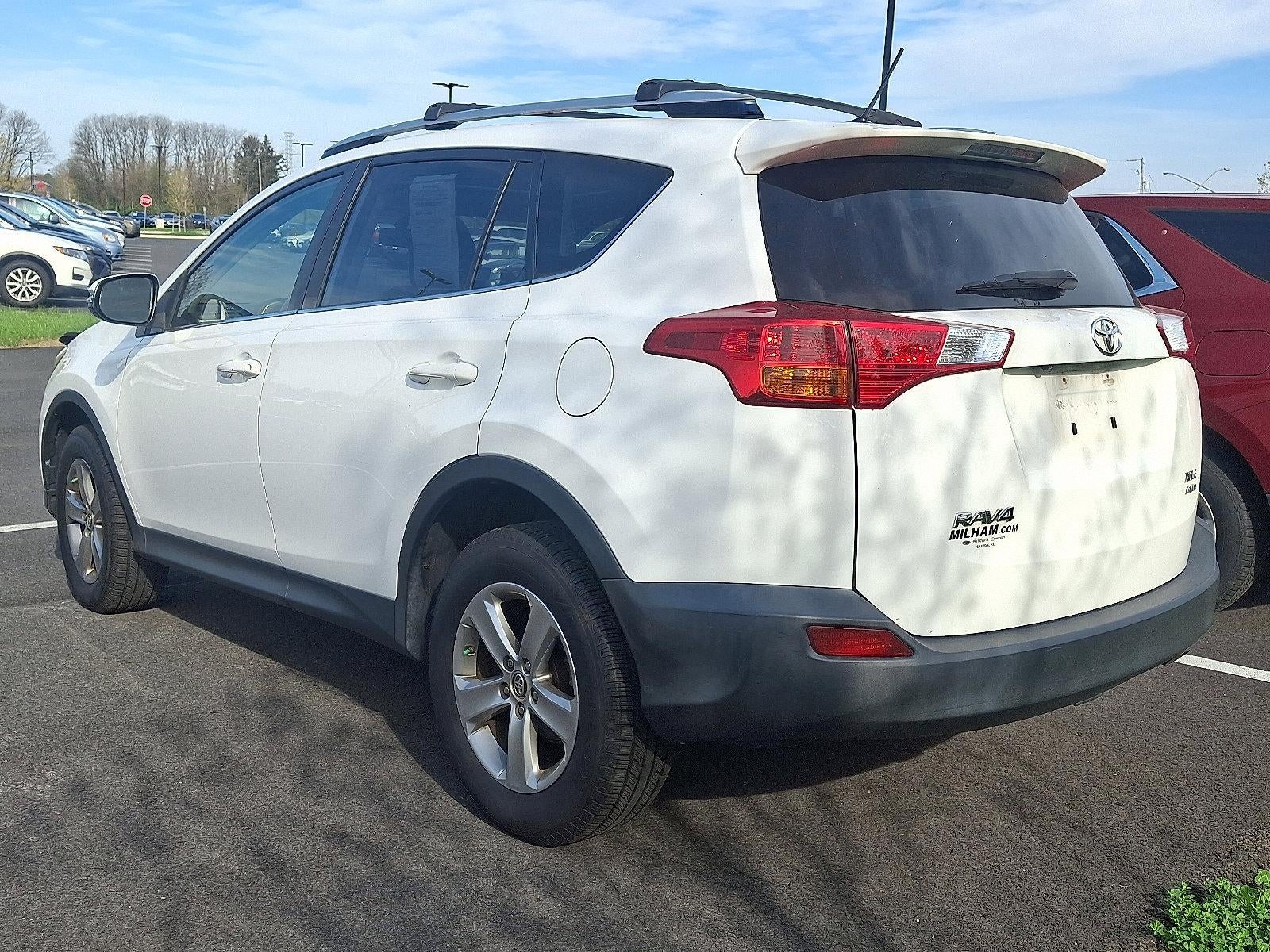 2015 Toyota RAV4 AWD 4dr XLE (Natl)