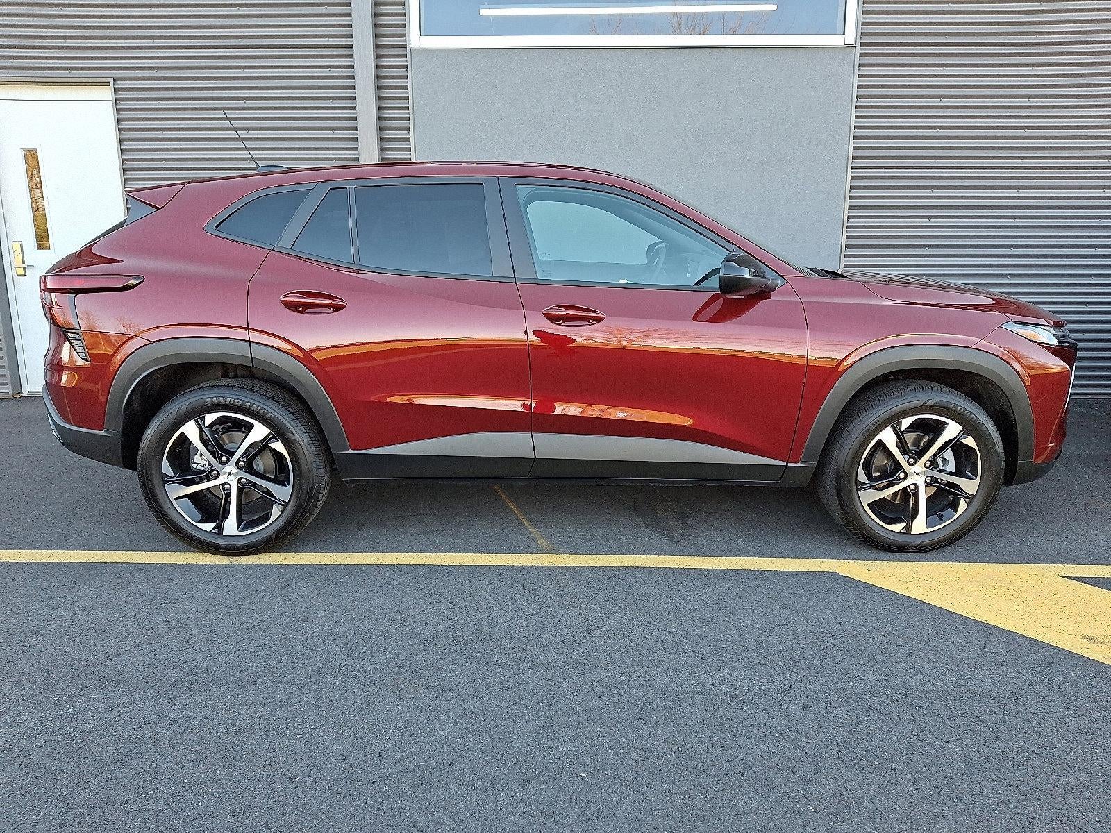 2025 Chevrolet Trax FWD 4dr 1RS