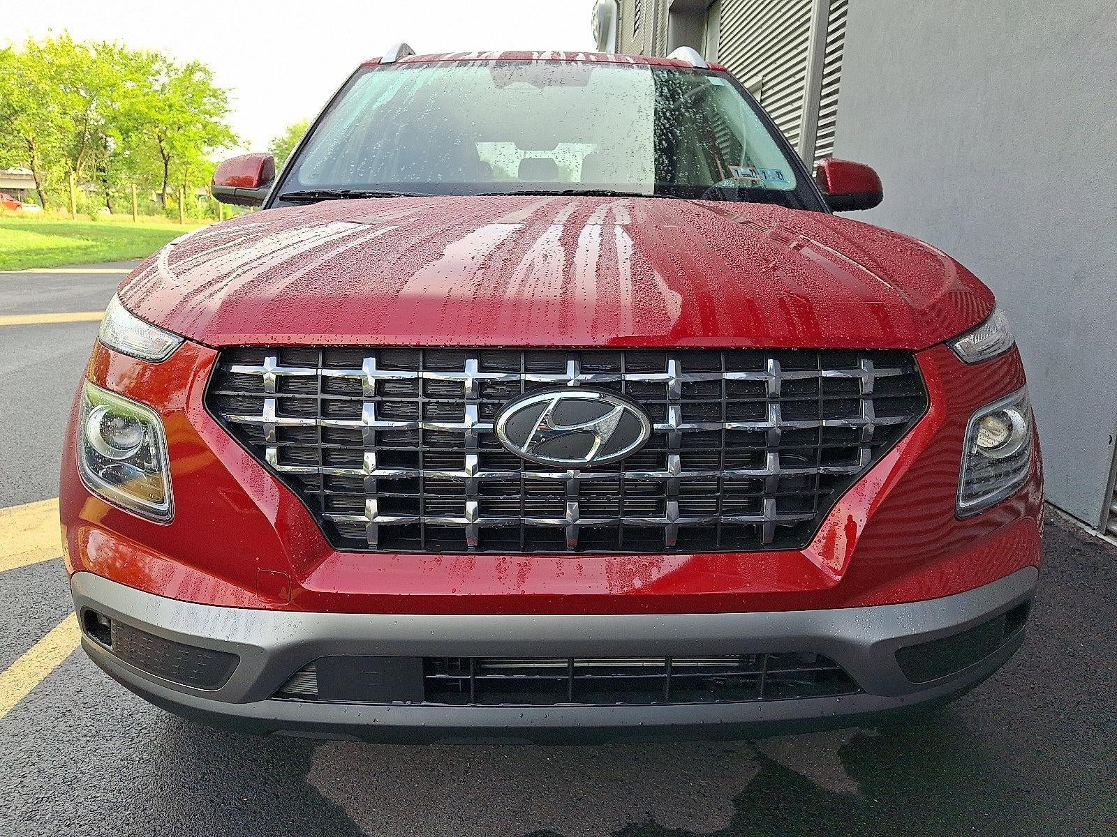 2025 Hyundai VENUE Limited IVT