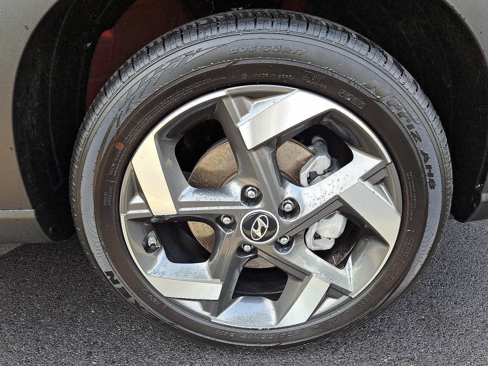 2025 Hyundai VENUE Limited IVT