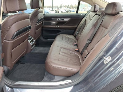 2018 BMW 750i xDrive Sedan